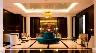 The Ritz-Carlton 4