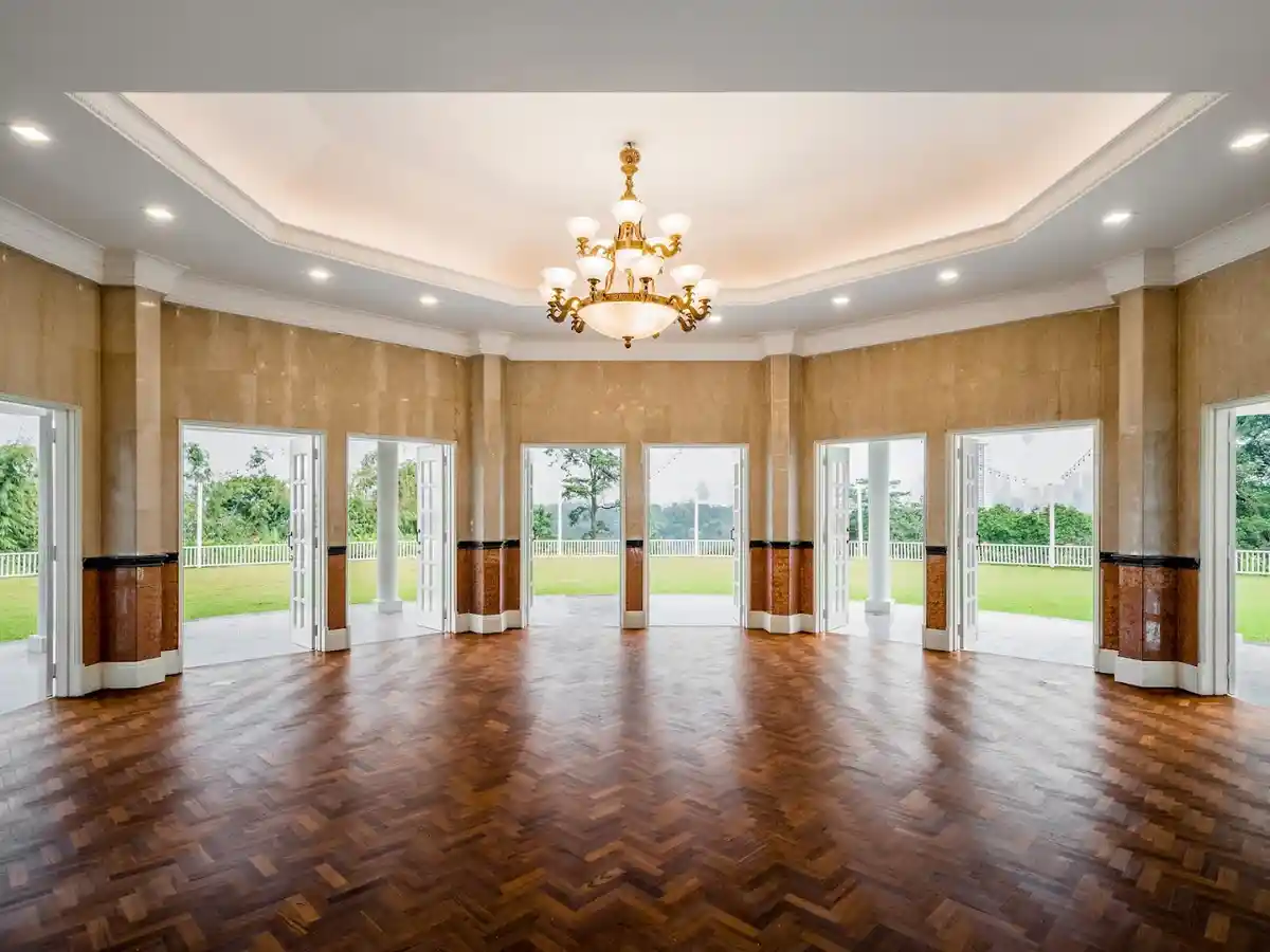 The Estate KL 2