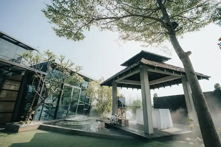 Garden Pavillion 2